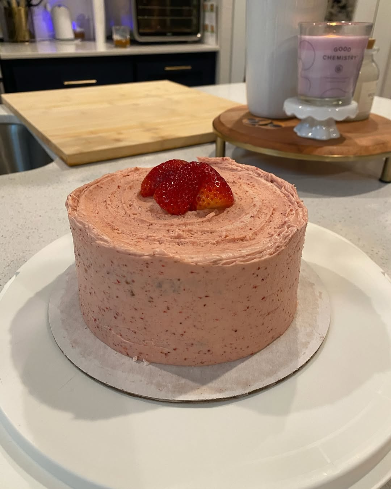 Mini Strawberry Cake